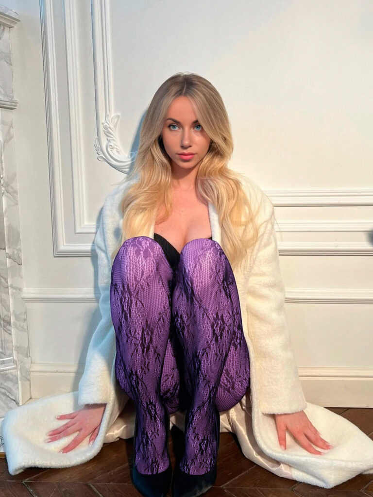 Victoria 2