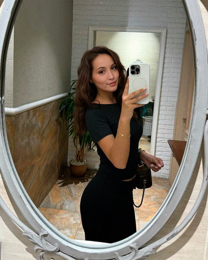 Olena 4