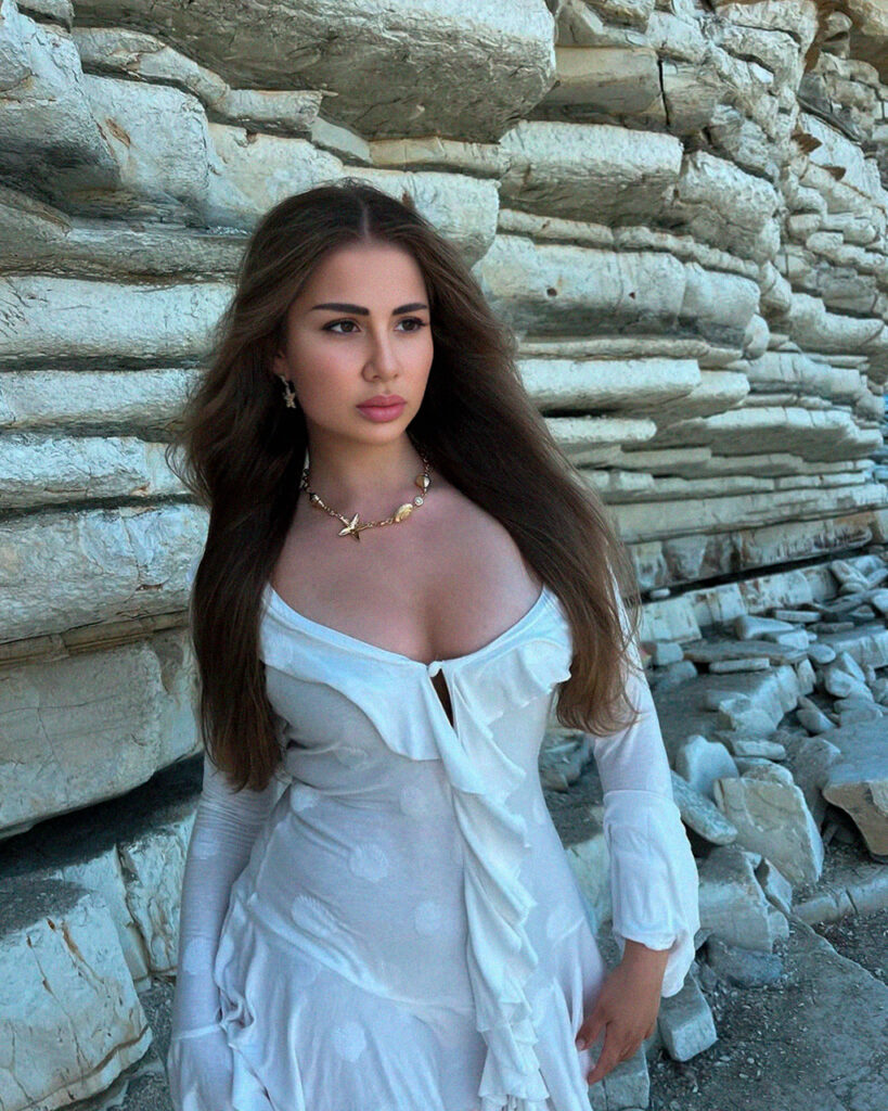 Evelina 2